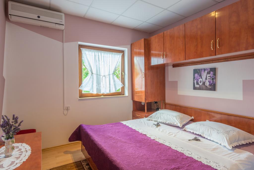 Apartment Danica 마슬레니차 외부 사진