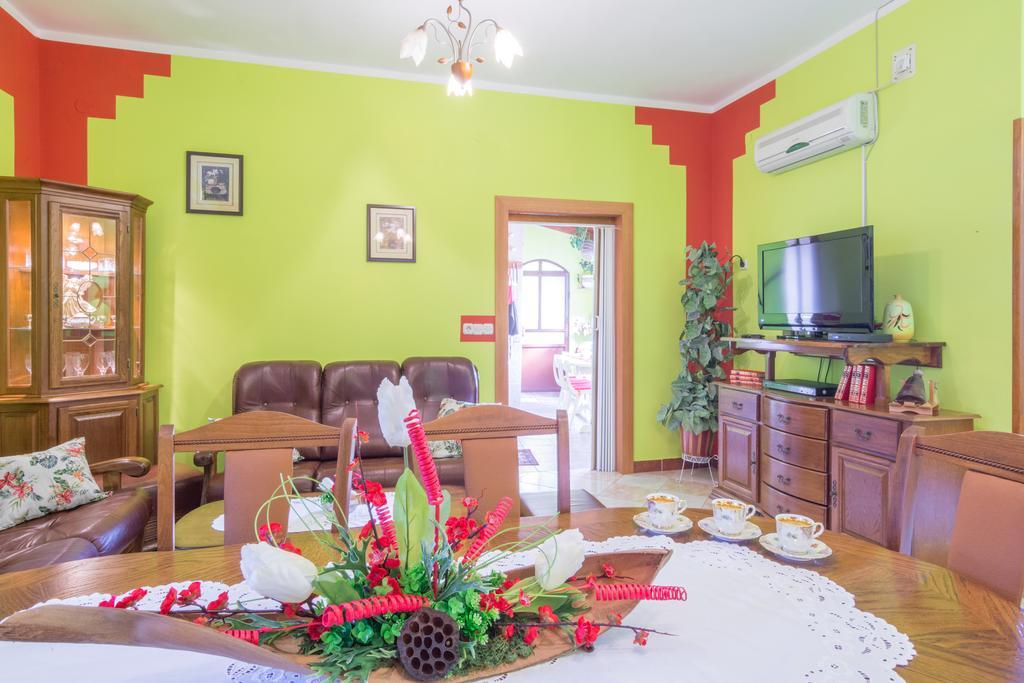Apartment Danica 마슬레니차 외부 사진